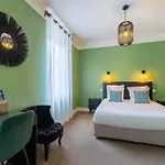 Hotel Western Brittany Centre 3*