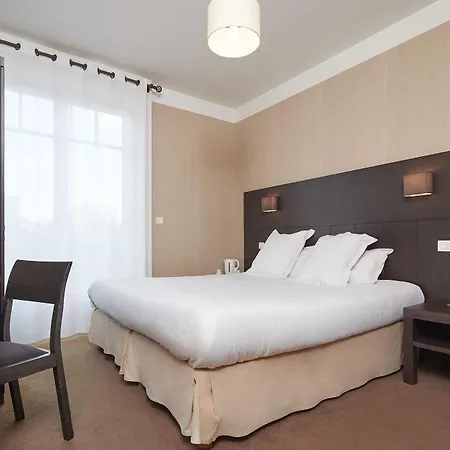 Western Brittany Centre & Plages 3* La Baule