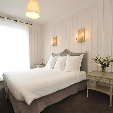 Western Brittany Centre & Plages Ξενοδοχείο 3*