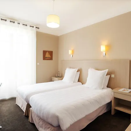 Western Brittany Centre & Plages Szálloda La Baule