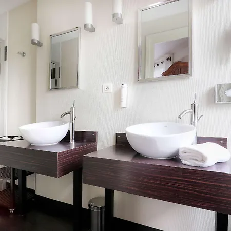 Western Brittany Centre & Plages Szálloda