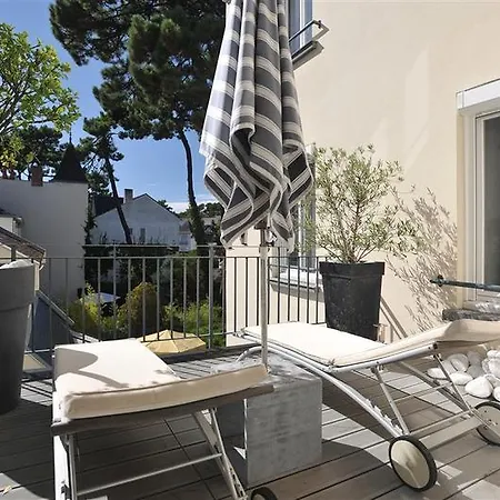 Western Brittany Centre & Plages Otel