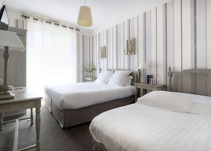 Western Brittany Centre & Plages Hotel 3*