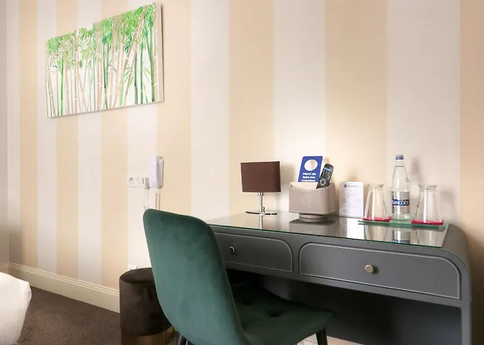 Western Brittany Centre & Plages 3* La Baule