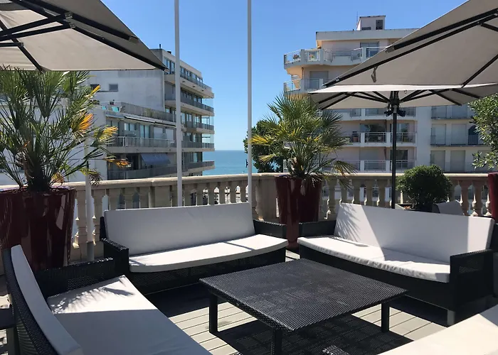 Western Brittany Centre & Plages Hotel 3*